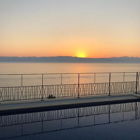 Chios Ormen Villa Çeşme
