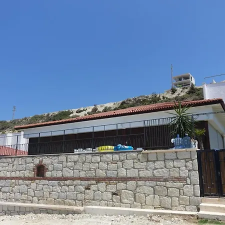 Villa Chios Ormen Çeşme