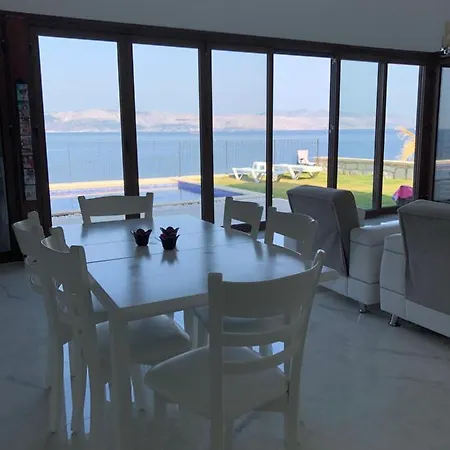 Chios Ormen Çeşme